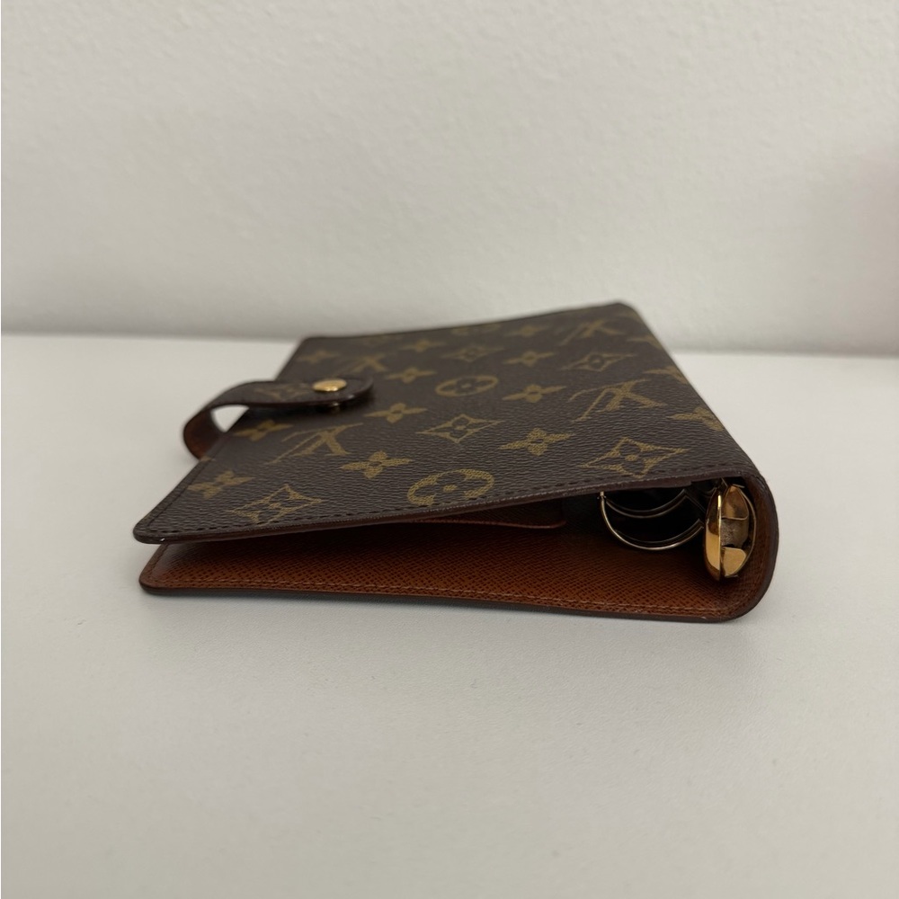 Louis Vuitton MM Ring Agenda (Medium) - Picture 6 of 14